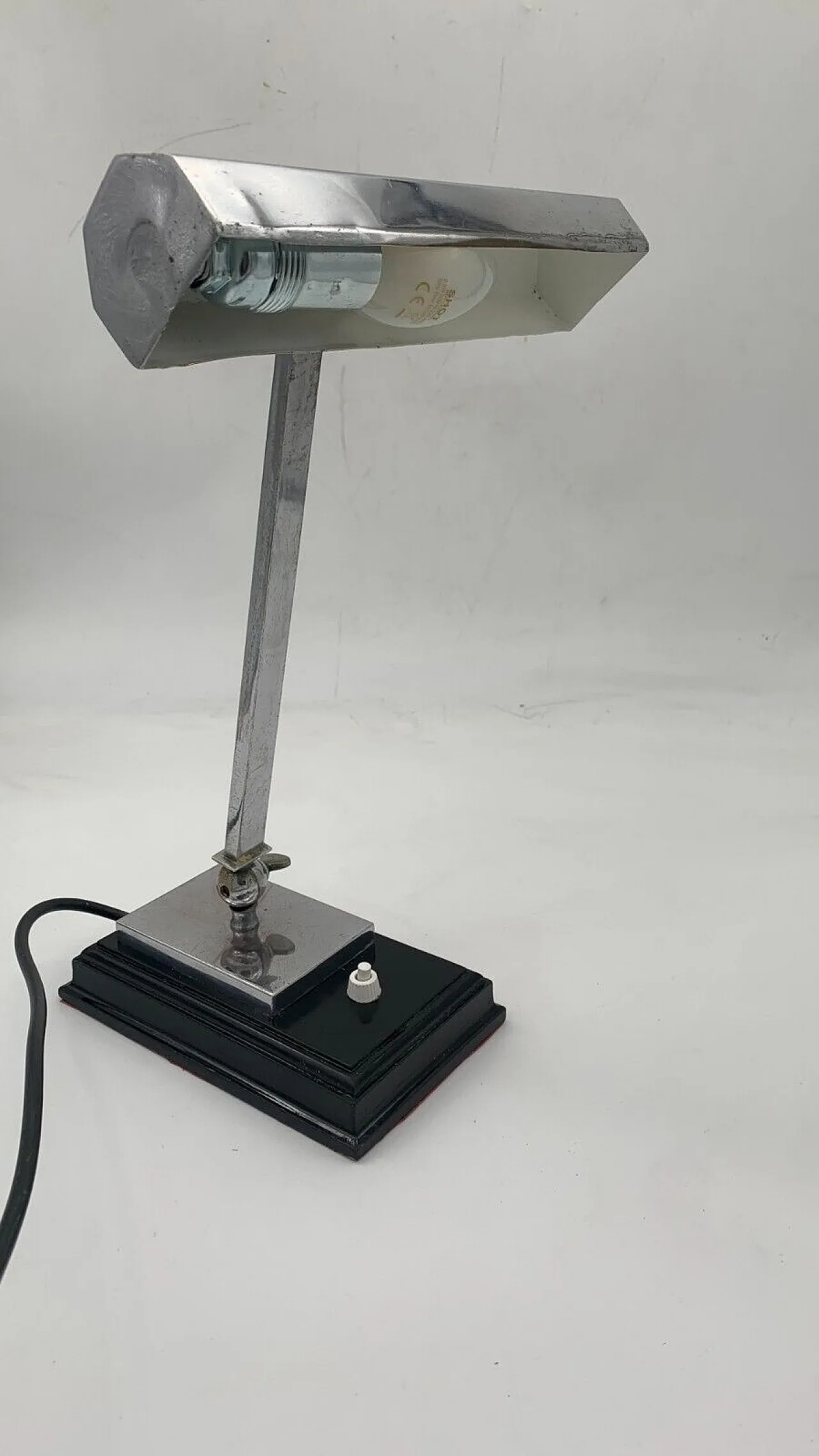 Lampada da tavolo in legno e ottone, anni '20 6