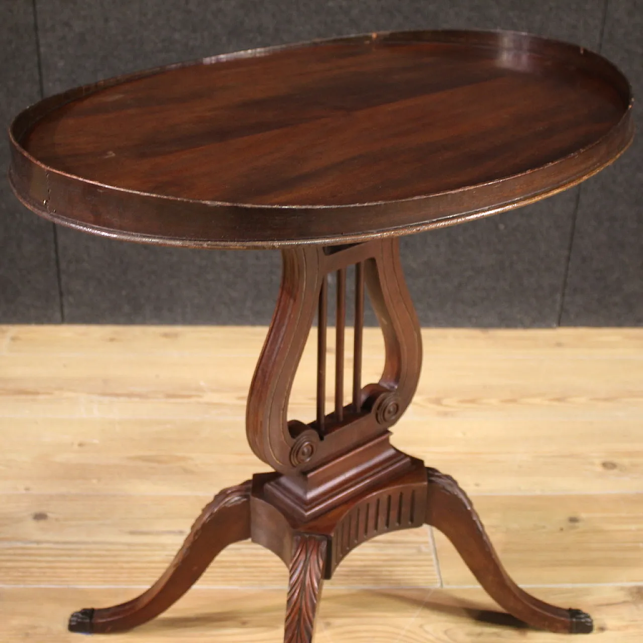 Pair of English tables with lira supports, '900 7