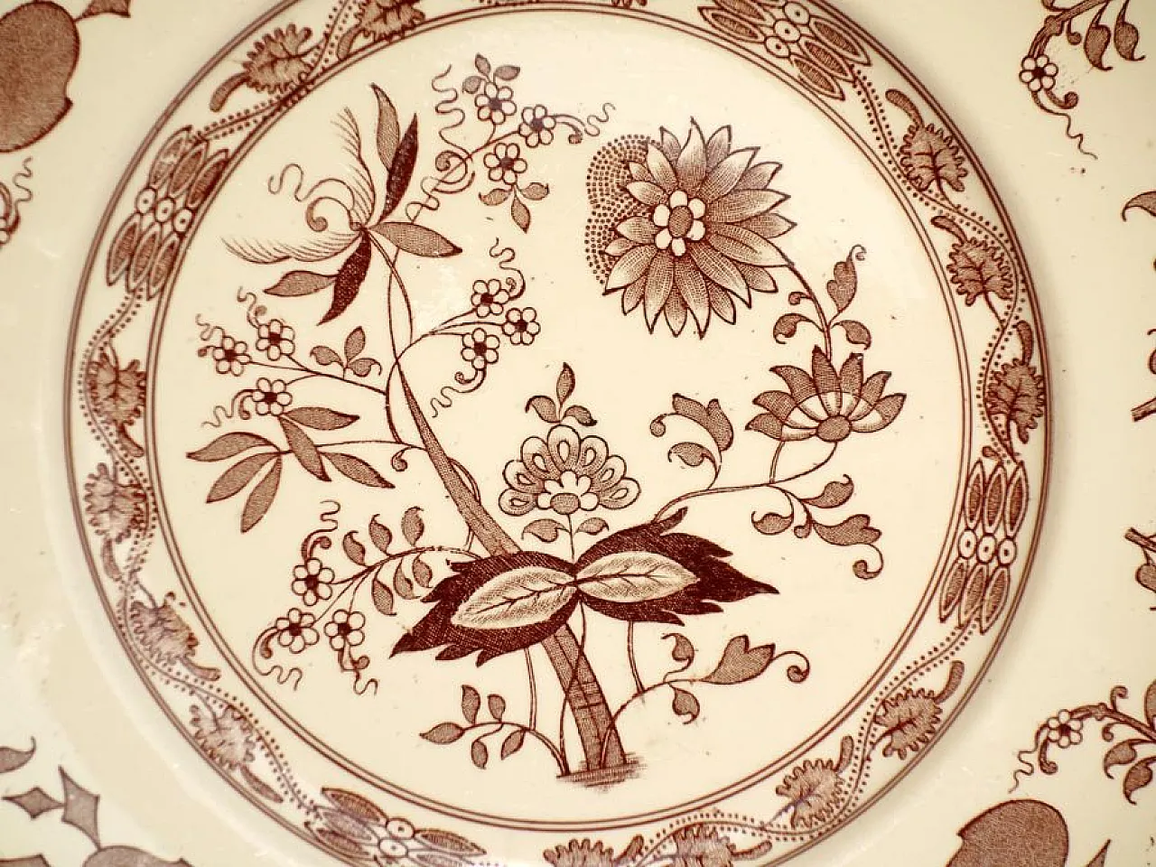 13 San Richard Society (Ginori) decorative plates, mid-19th century 4
