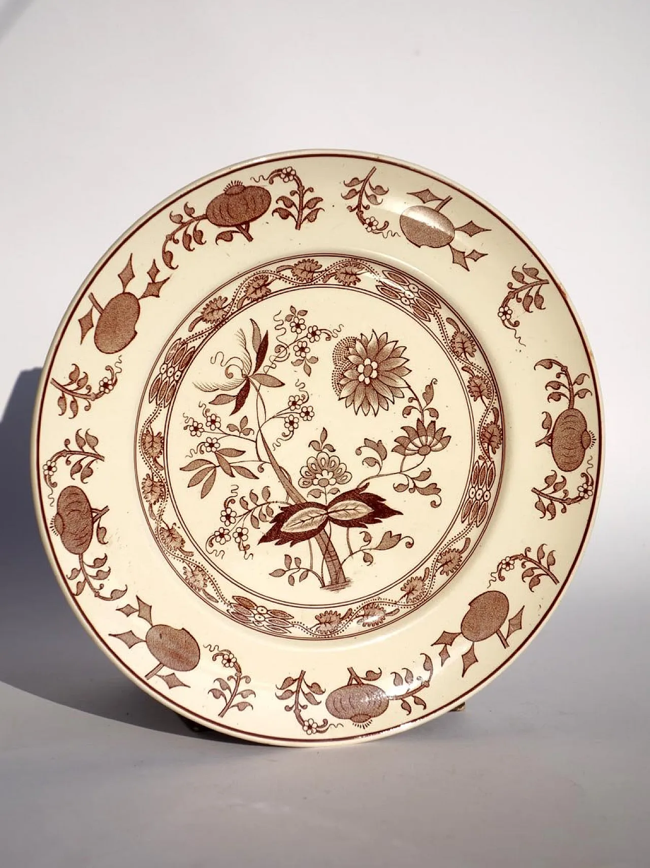 13 San Richard Society (Ginori) decorative plates, mid-19th century 7