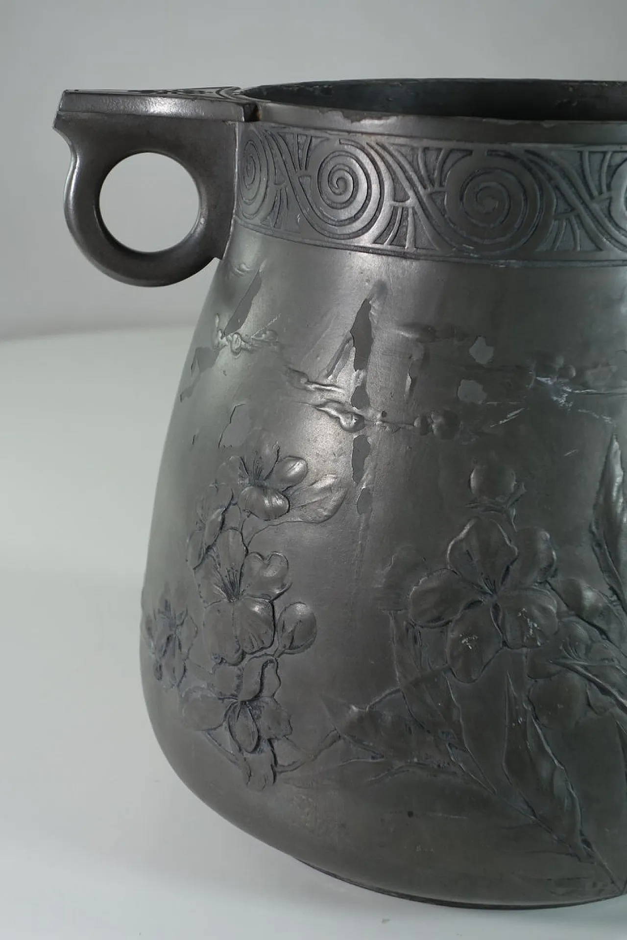 Vaso Kayser Birds in peltro Art Nouveau, inizio '900 4