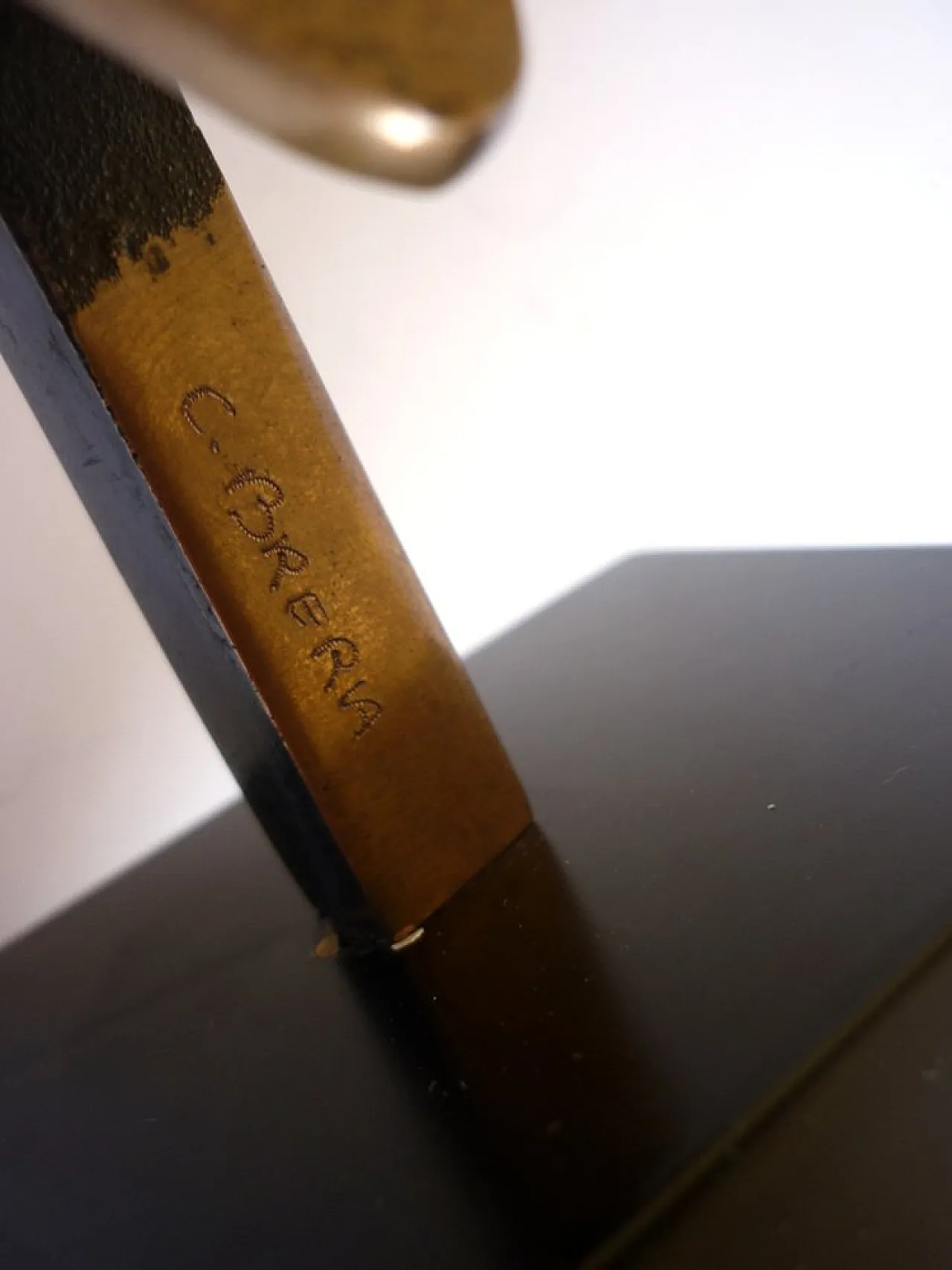 Scultura astratta in bronzo di Carlo Brera, anni '70 6