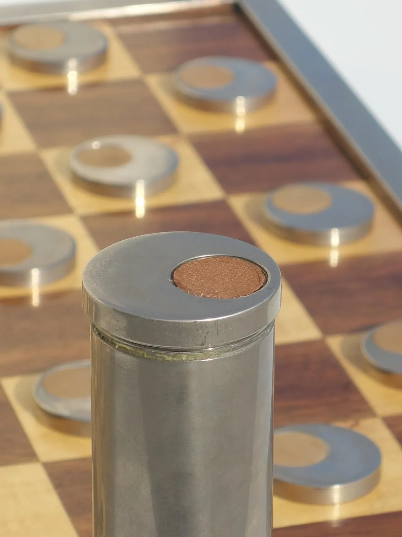 Tavolo da gioco in ottone e metallo cromato, anni '70 4