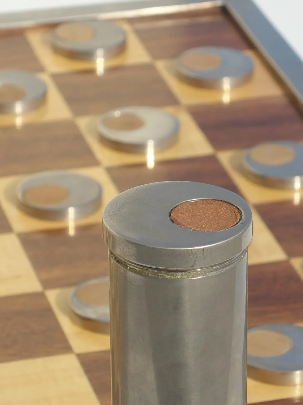 Tavolo da gioco in ottone e metallo cromato, anni '70 5