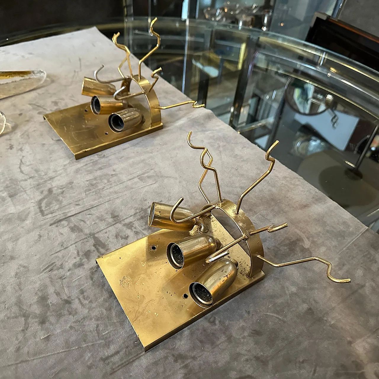 Pair of Murano glass petal wall lamps, 1970s 6