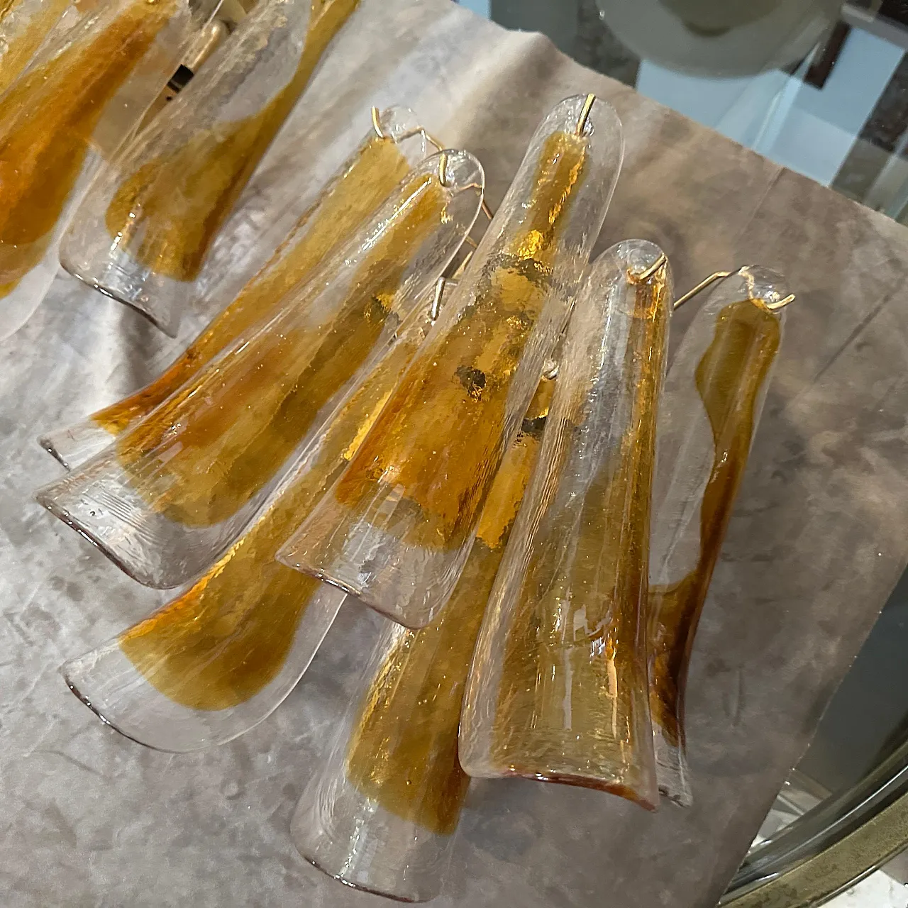 Pair of Murano glass petal wall lamps, 1970s 9