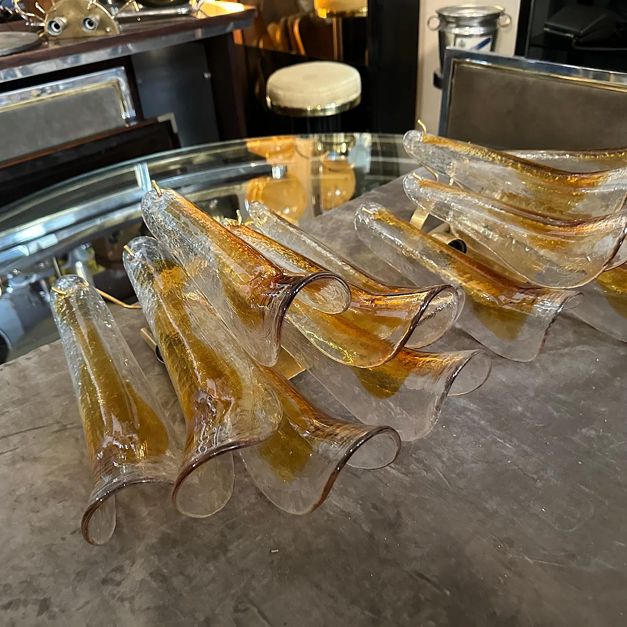 Pair of Murano glass petal wall lamps, 1970s 14