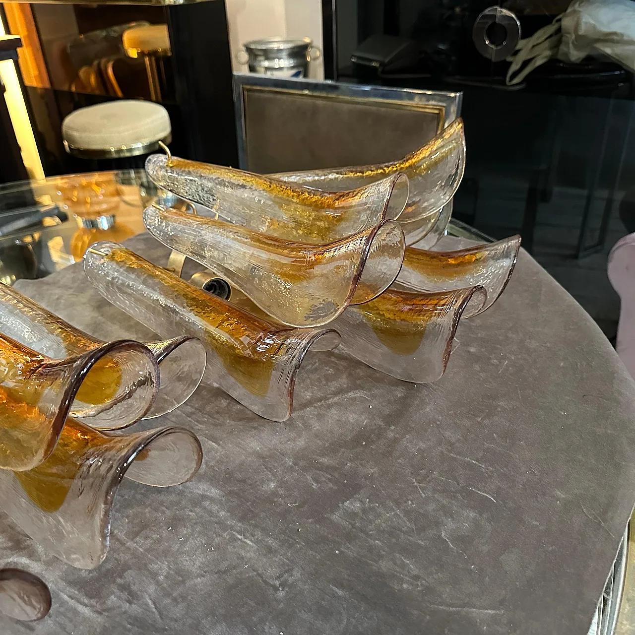 Pair of Murano glass petal wall lamps, 1970s 15