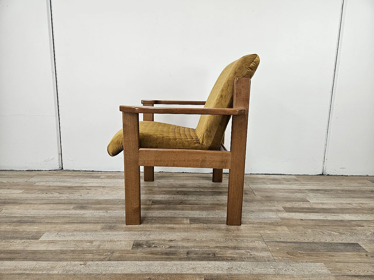 Padded armchair lounge in beech, 80s 4