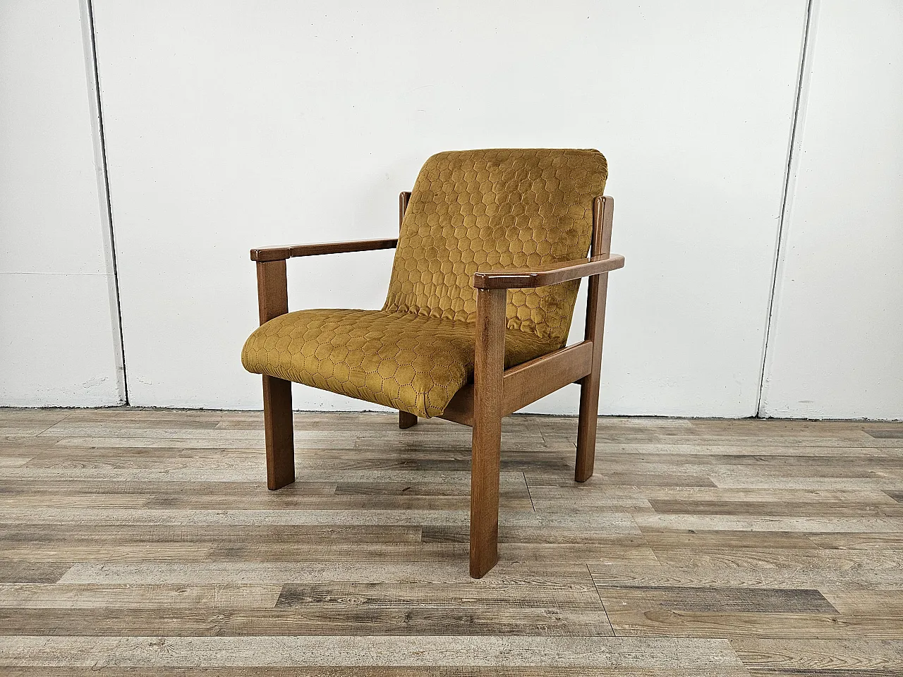 Padded armchair lounge in beech, 80s 5
