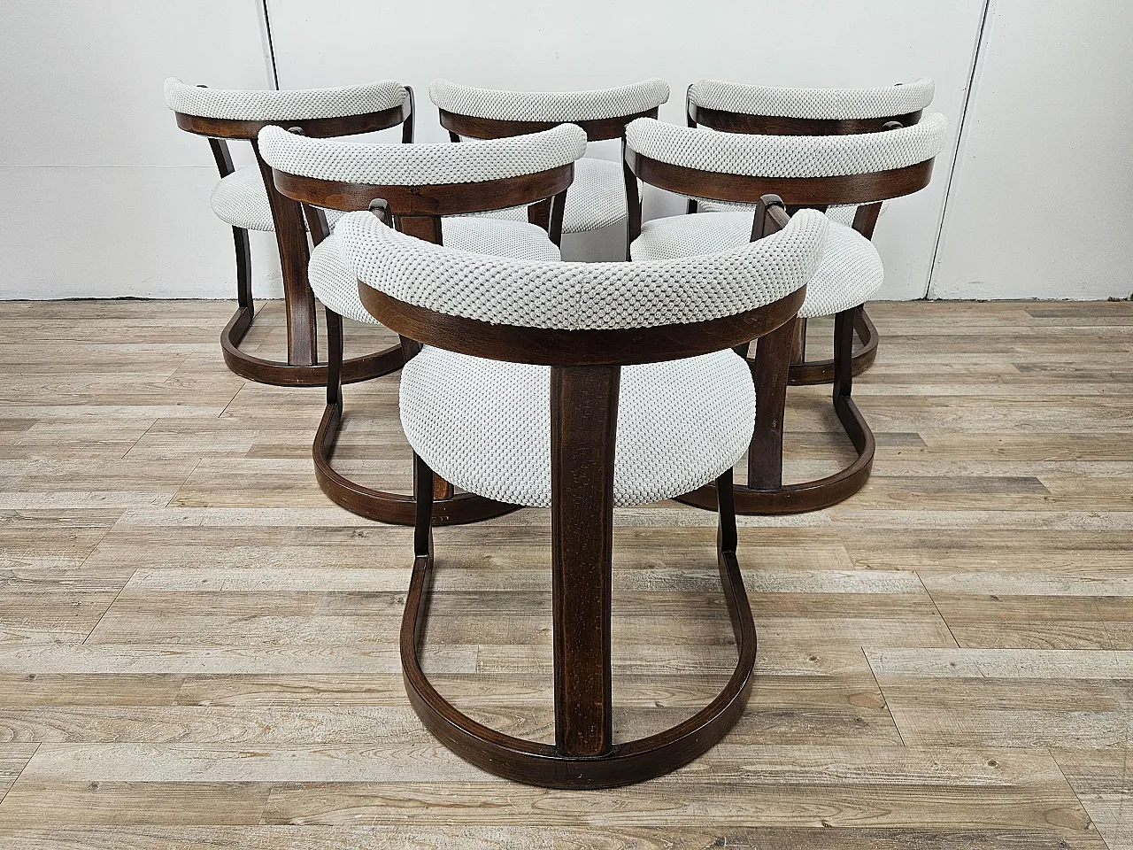 6 poltrone  attribuite a Pozzi e Verga, anni '70 4