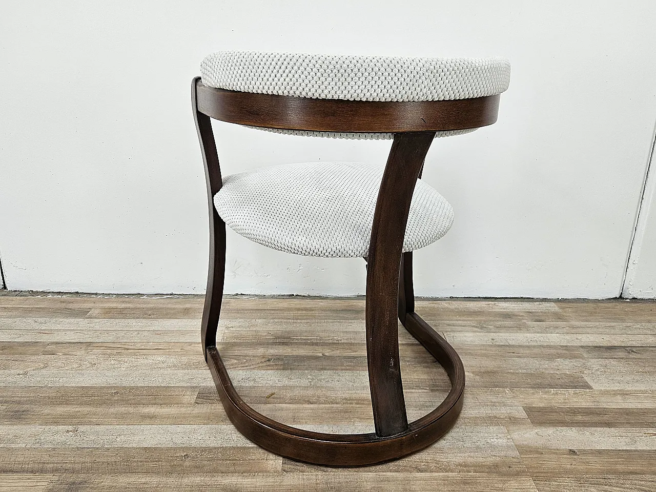 6 poltrone  attribuite a Pozzi e Verga, anni '70 8