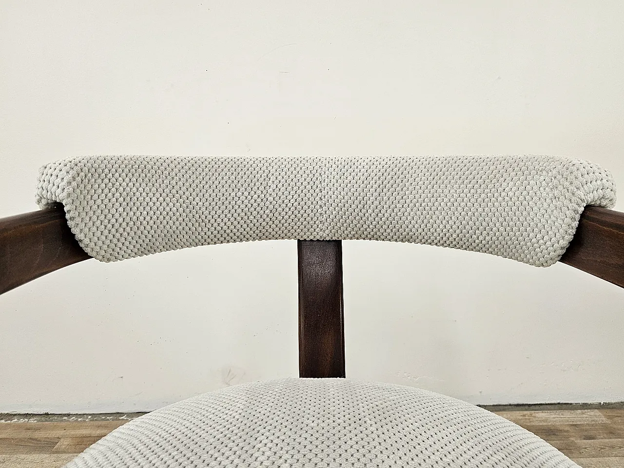 6 poltrone  attribuite a Pozzi e Verga, anni '70 11