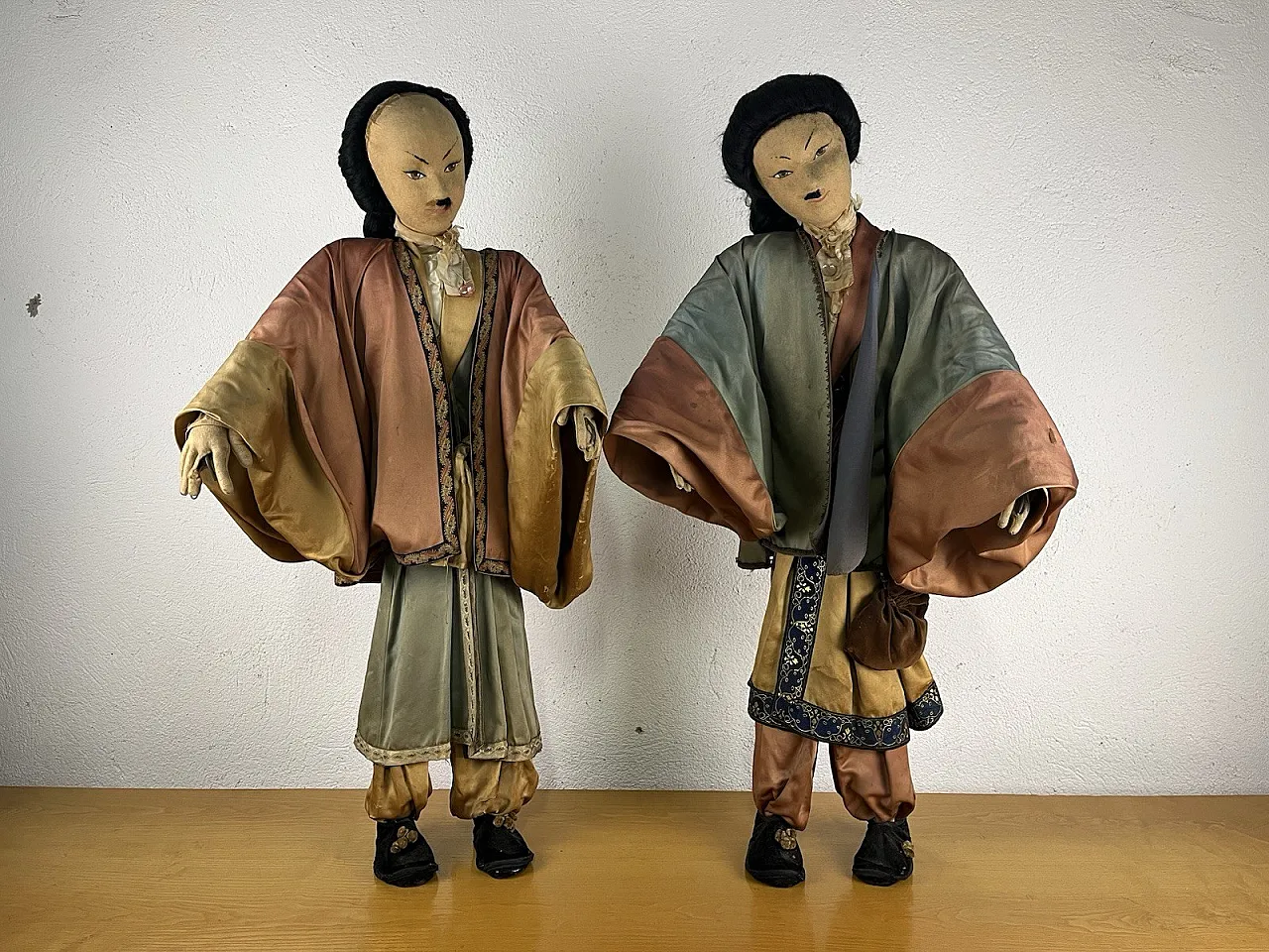 Pair of Japanese metal and fabric mannequins, 1960s 1
