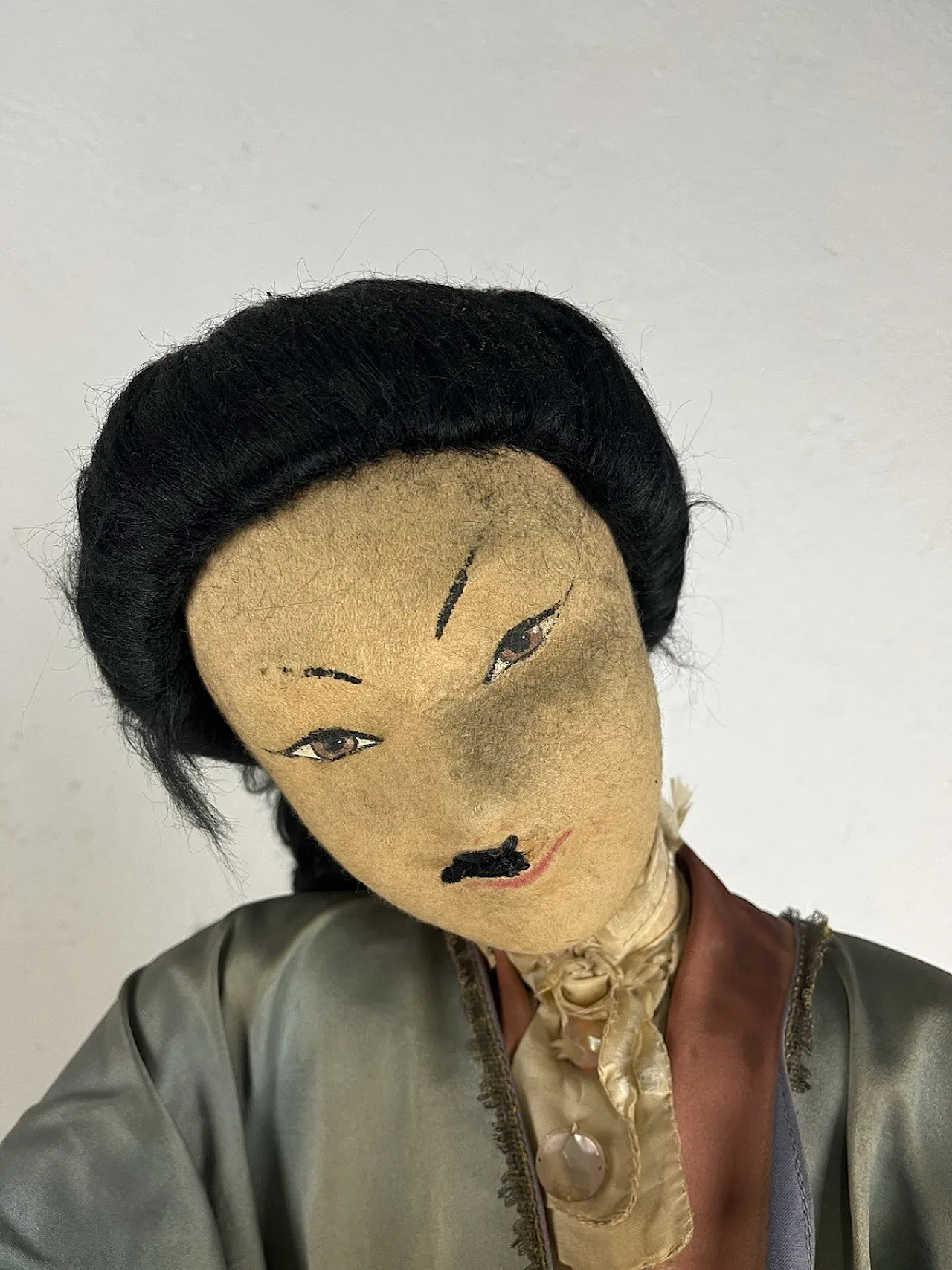 Pair of Japanese metal and fabric mannequins, 1960s 4