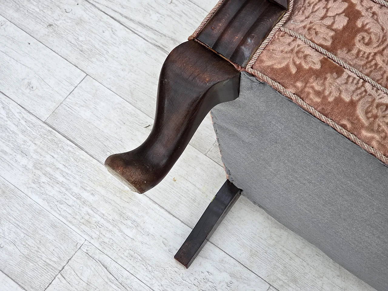 3-seater Danish sofa, original salmon pink velour, 1960s 19