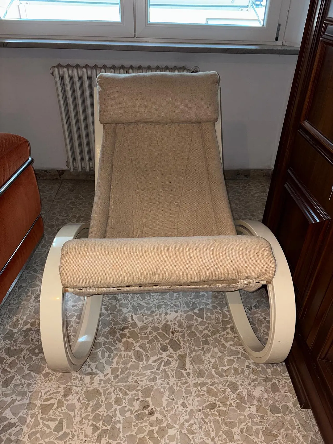 Sgarsul poltrona a dondolo di Gae Aulenti, anni '60 4