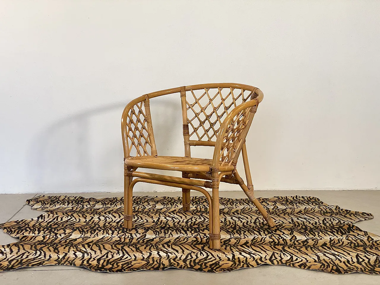 Bamboo living room, 80s 2