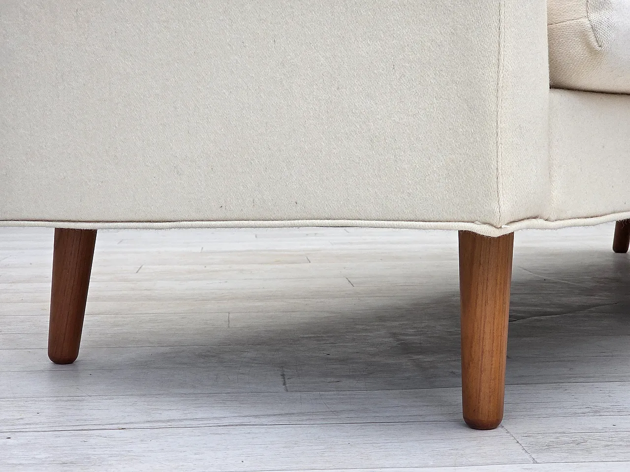 3-seater Danish sofa, beige/white furniture wool, teak wood, 1970s 7