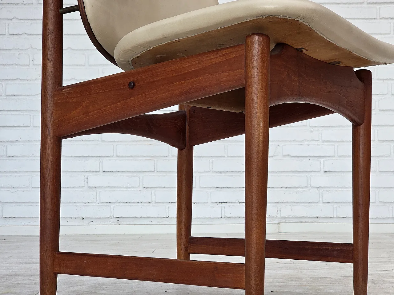 1960s, Danish design by Arne Vodder, set of 3 chairs, teak wood, furni 21