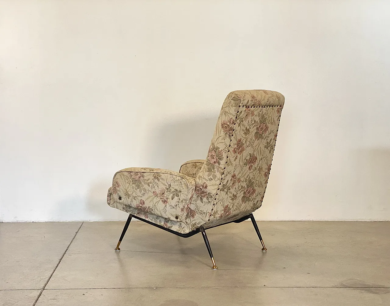 Pair of armchairs in the style of Nino Zoncada 1950s 15