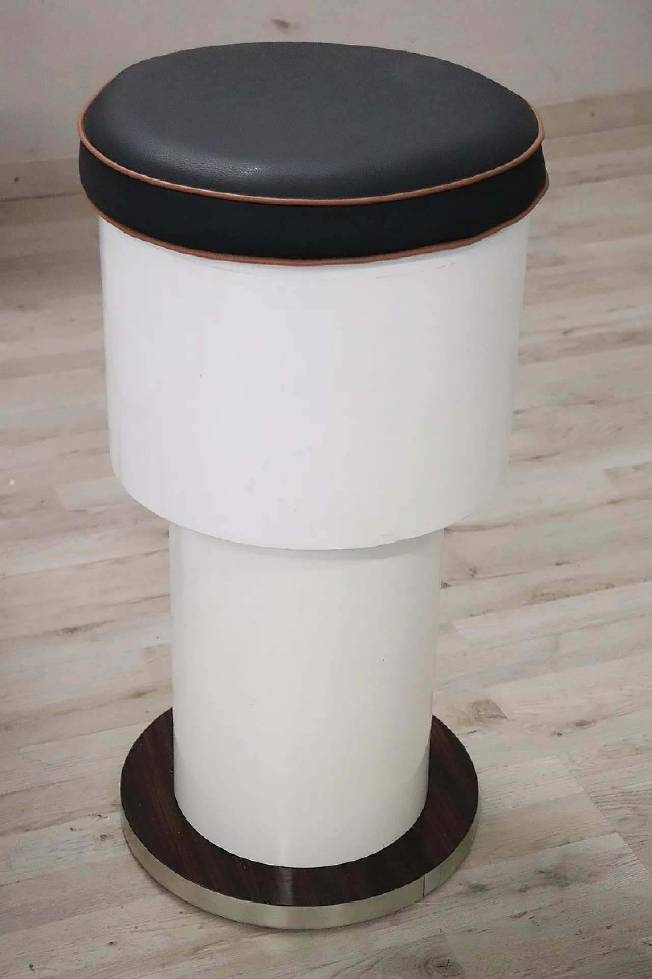 Space Age Bar Corner with counter, 1960s 13