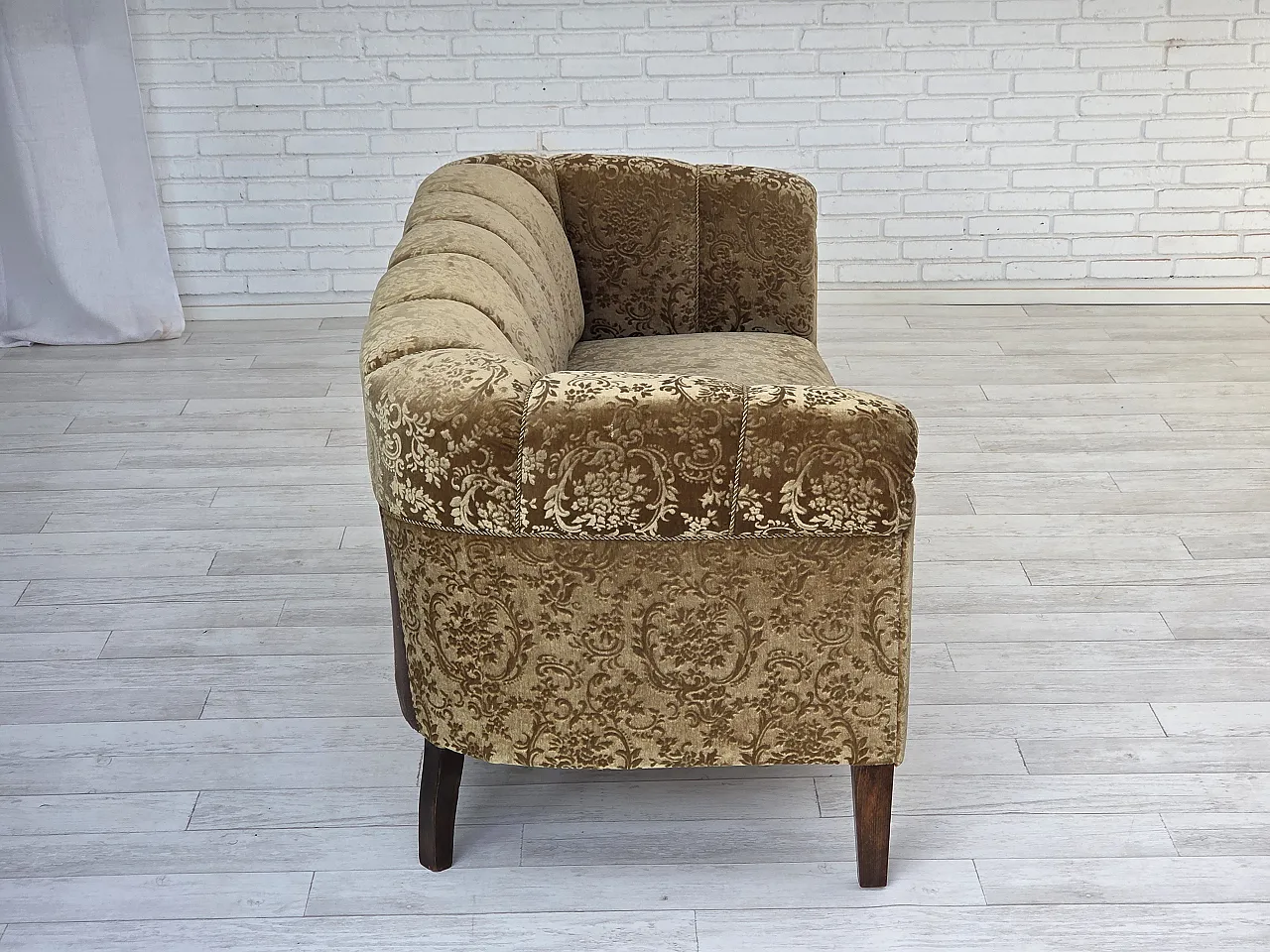 Divano danese a 3 posti, velluto verde, Anni '60 9