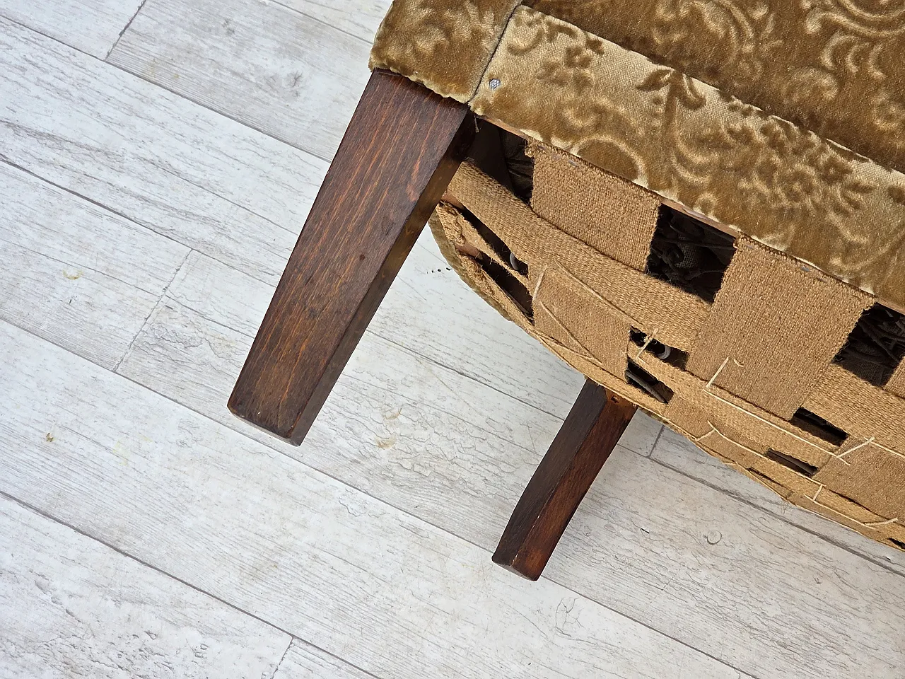 Poltrona danese, vellutoi verde, Anni '60 17