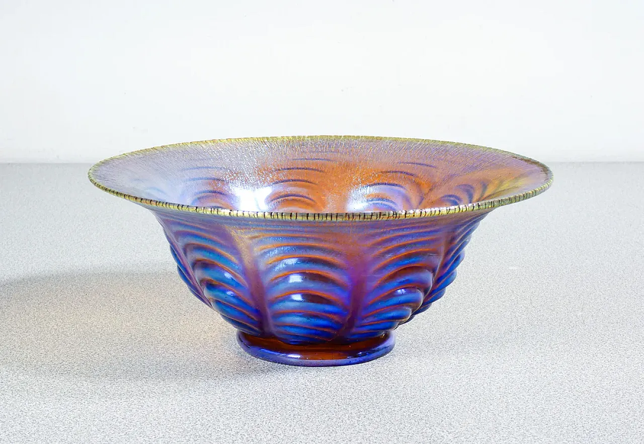 Vaso, ciotola in vetro soffiato iridescente, primo '900 1