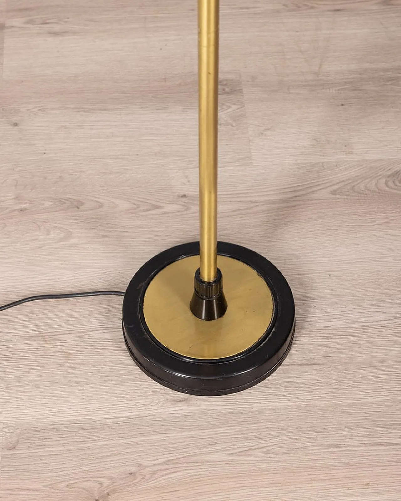 Floor lamp in golden brass with two lights, 1970s 10