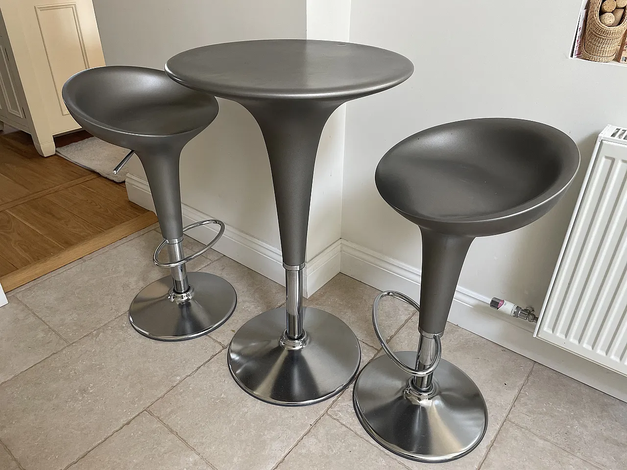 3 sgabelli di Stefano Giovannoni per Magis, 90s 1