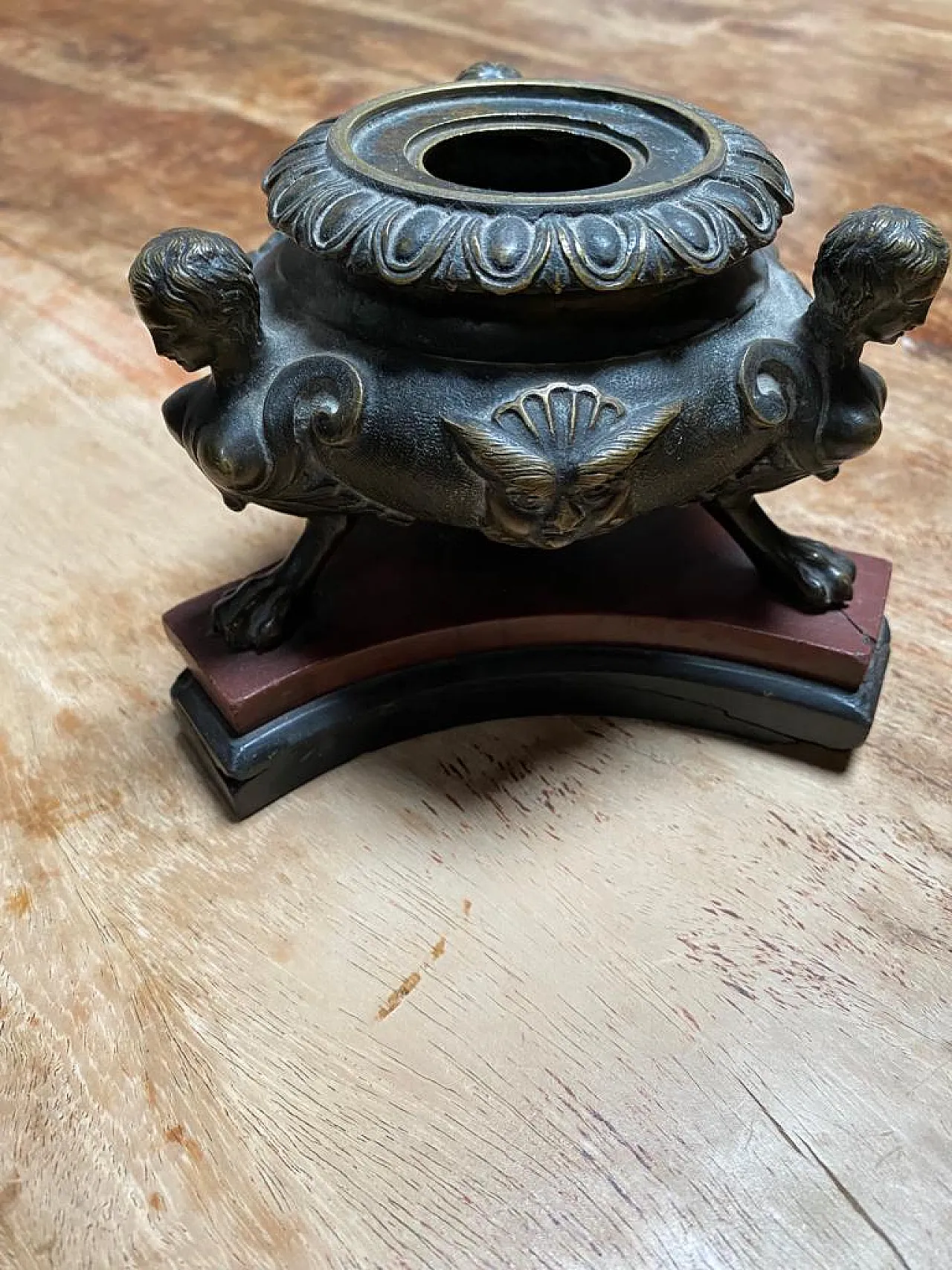 Calamaio in bronzo con base in marmo rosso, '700 3