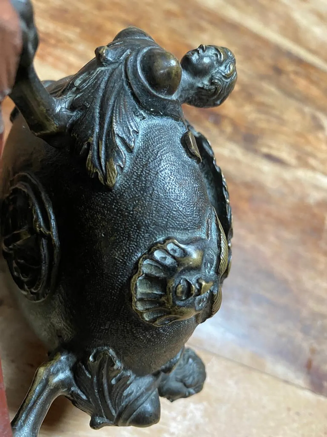 Calamaio in bronzo con base in marmo rosso, '700 5