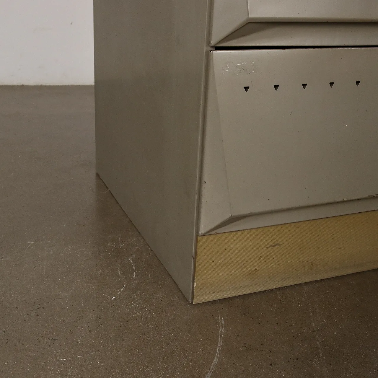 Grey Synthesis file cabinet by Ettore Sottsass for Olivetti, 1960s 6