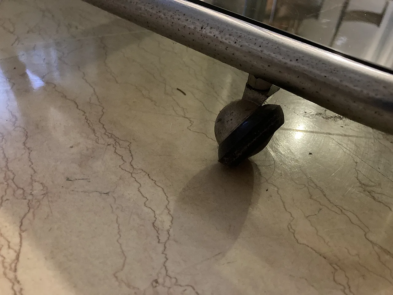 Chromed bar cart with double glass top, 1970s 4