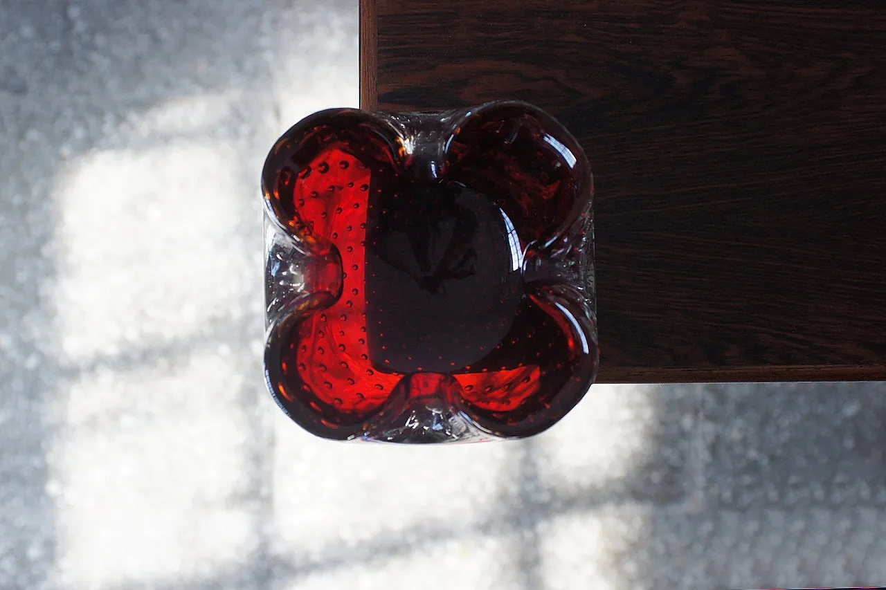 Posacenere Bullicante in vetro di Alfredo Barbini, anni '70 3