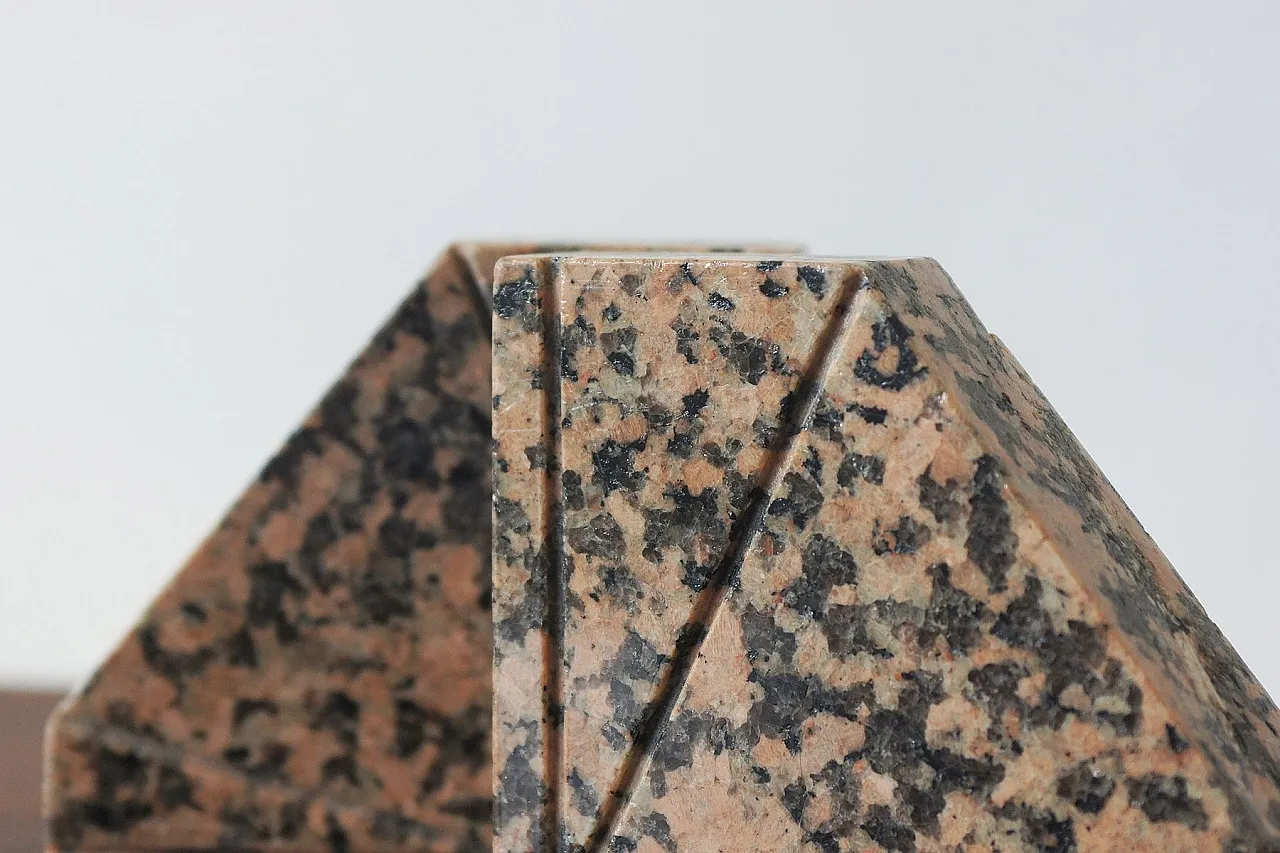 Coppia di fermalibri Art Déco in granito, metà '900 3