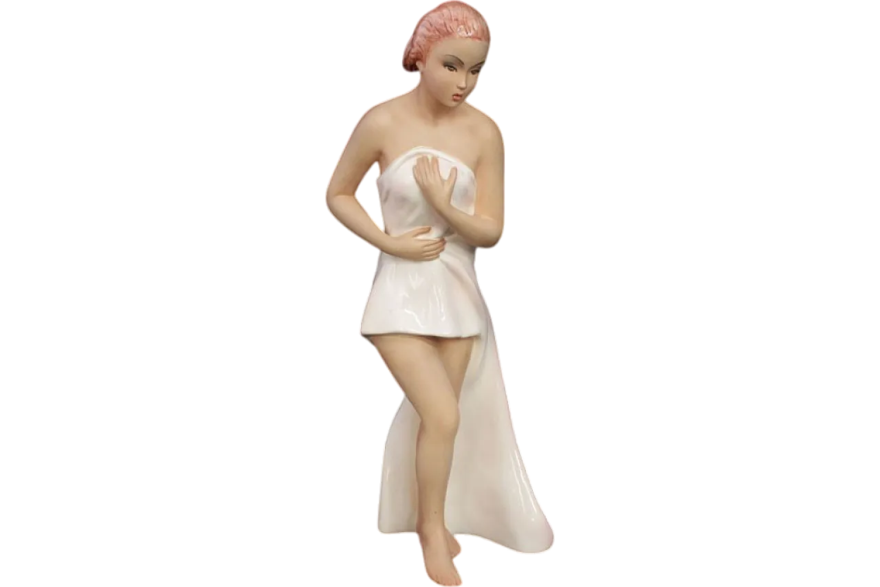 Figura di ragazza con asciugamano di Le Bertetti Torino, anni '40 10