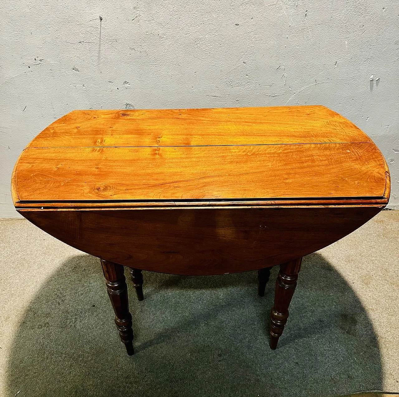 Slatted Table in walnut, late 19th century 4
