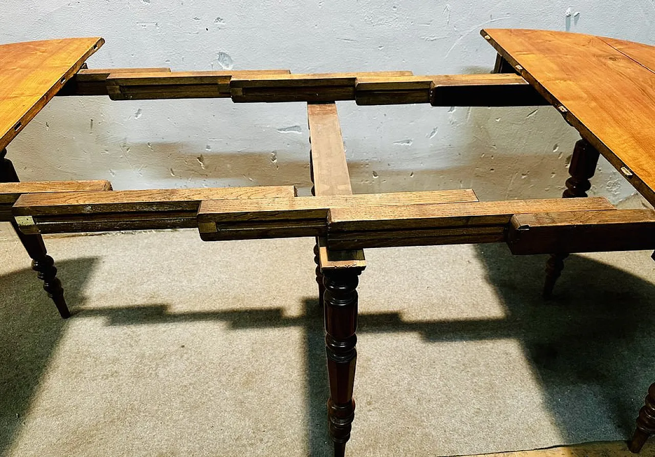 Slatted Table in walnut, late 19th century 5