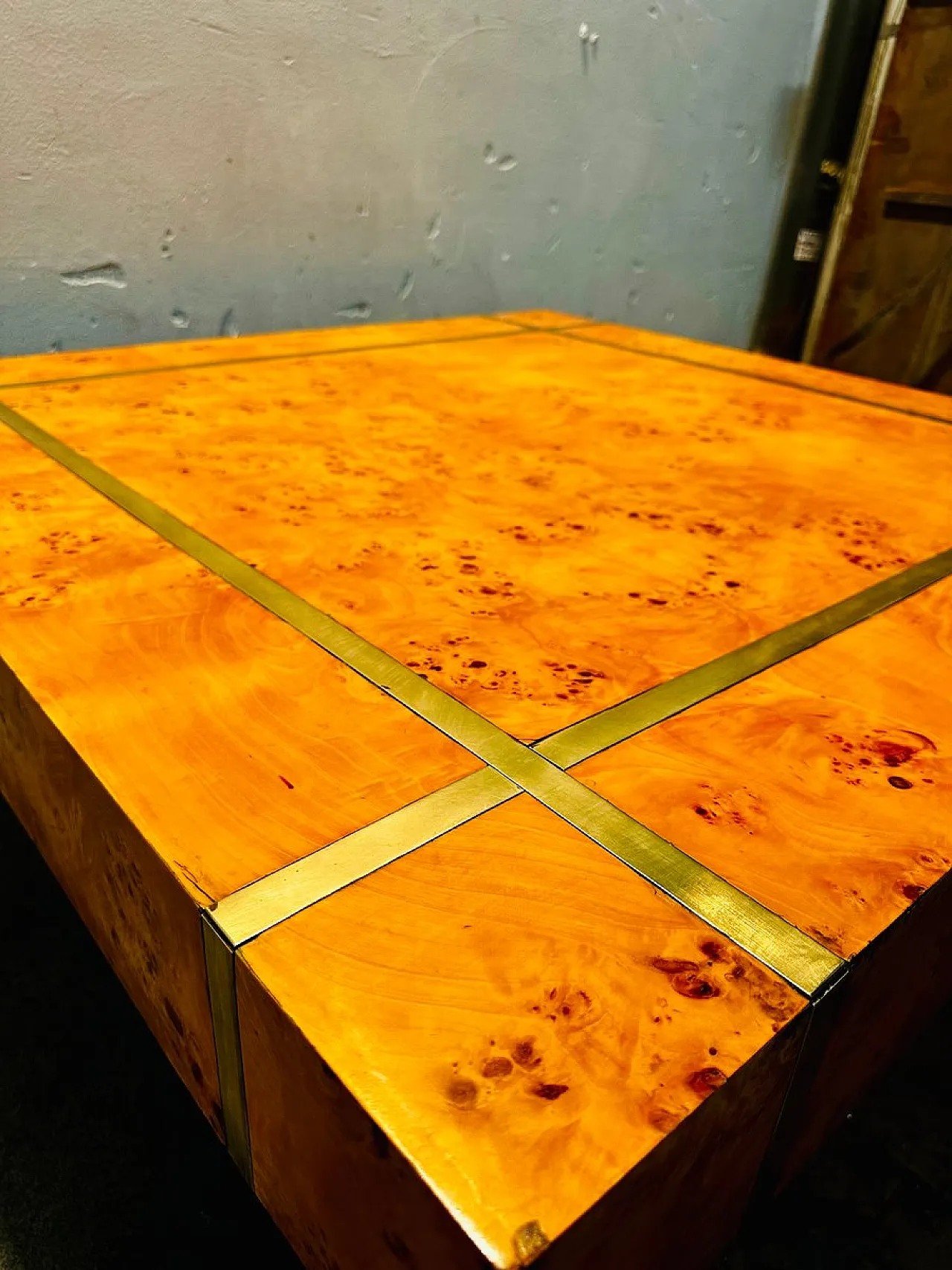 Tavolino da Salotto Anni ’70 di Mario Sabot in Radica di Noce e Ottone 5