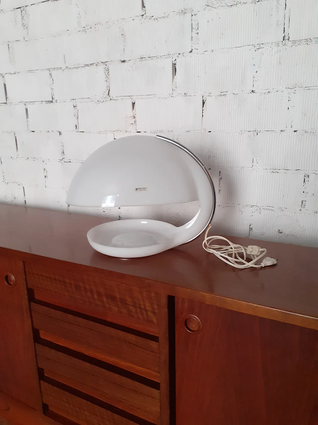 Lampada Guzzini, anni '70 8