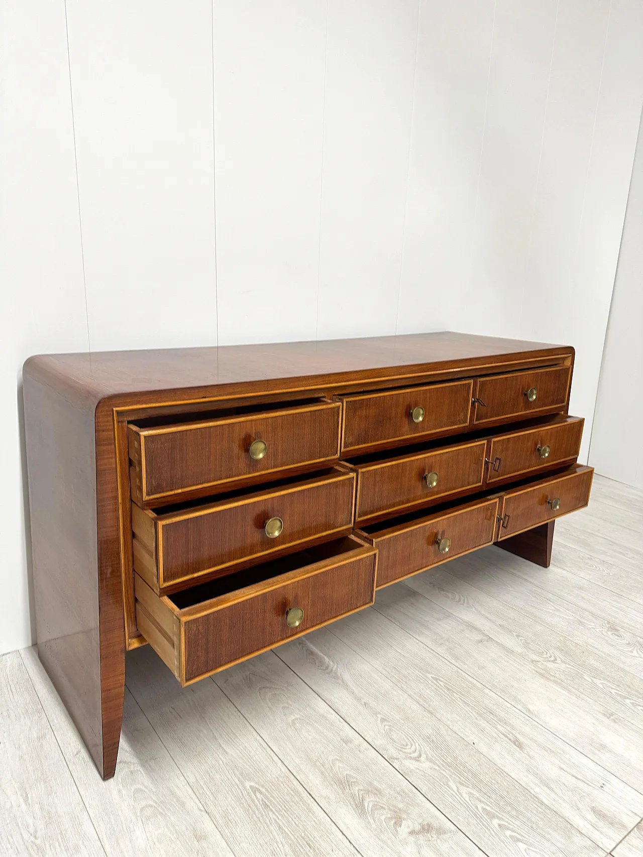 Mobile contenitore in legno di Paolo Buffa, anni '50 10