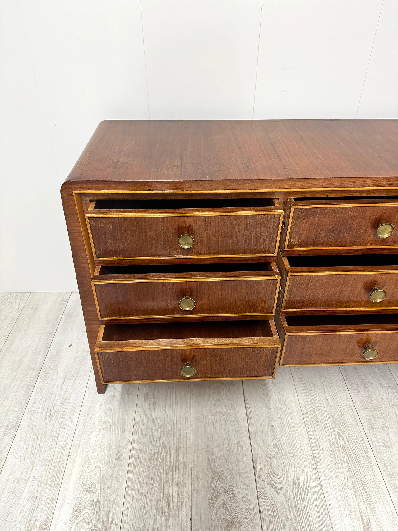 Mobile contenitore in legno di Paolo Buffa, anni '50 11