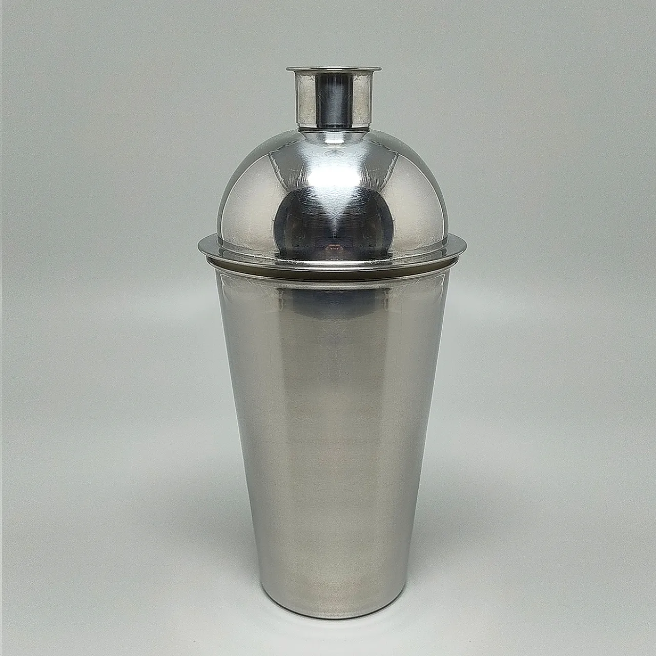 Art Deco Cocktail Shaker, made in France, 1930s 2