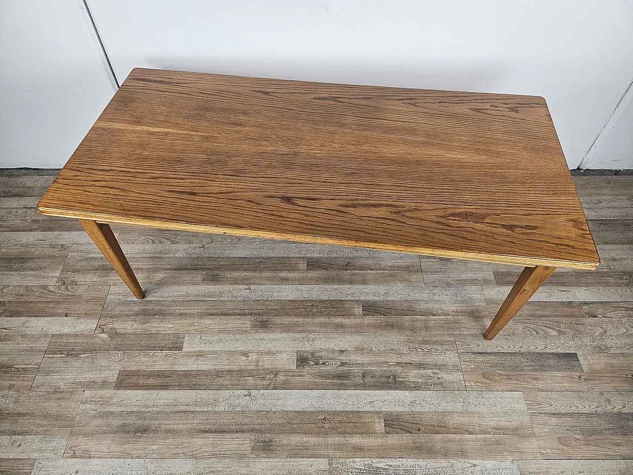 Rectangular beech and oak lounge tablet with the 70s 2