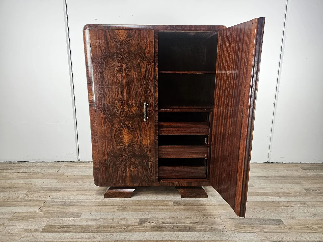 Credenza Art Decò Two doors in Moglio's Radica 1930s 13