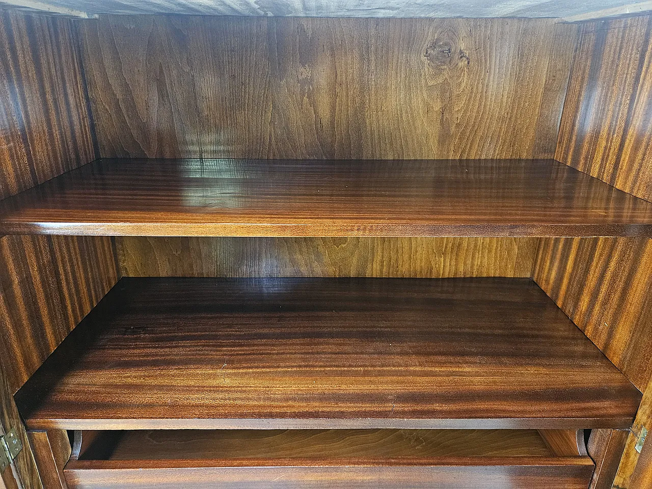 Credenza Art Decò Two doors in Moglio's Radica 1930s 16