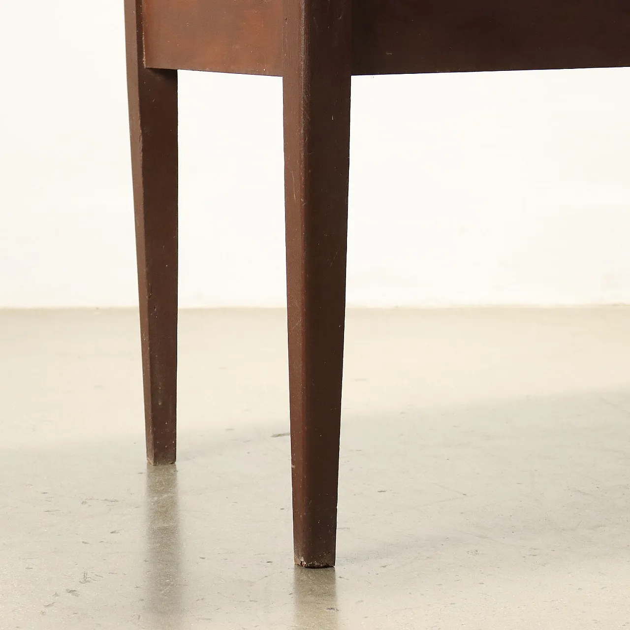 Table with cherry wood top and drawer, late 19th century 6