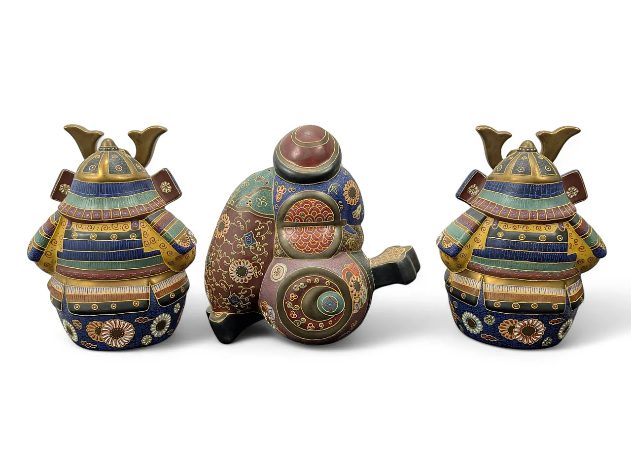 3 statue giapponesi in maiolica, prima metà '800 3